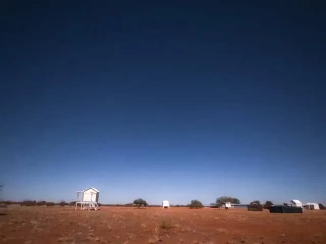 A visual demonstration of the equivalence principle: that’s how the Earth is continually pushing up on us.