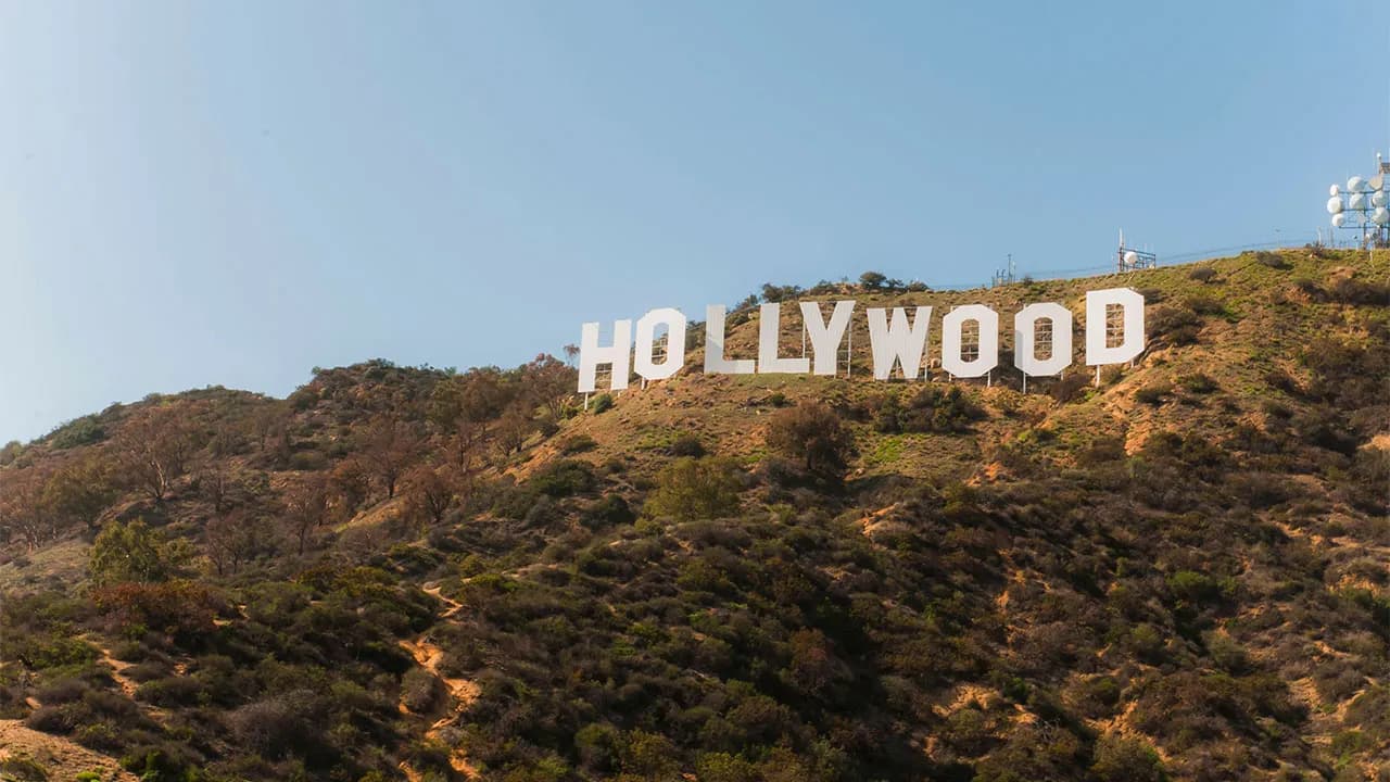 36 Industries That Are About To Collapse And Most People Don't Even Realize