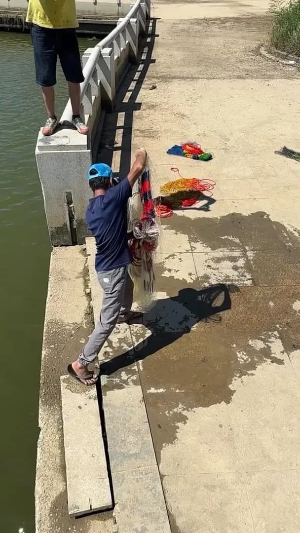 Eject fishing net
