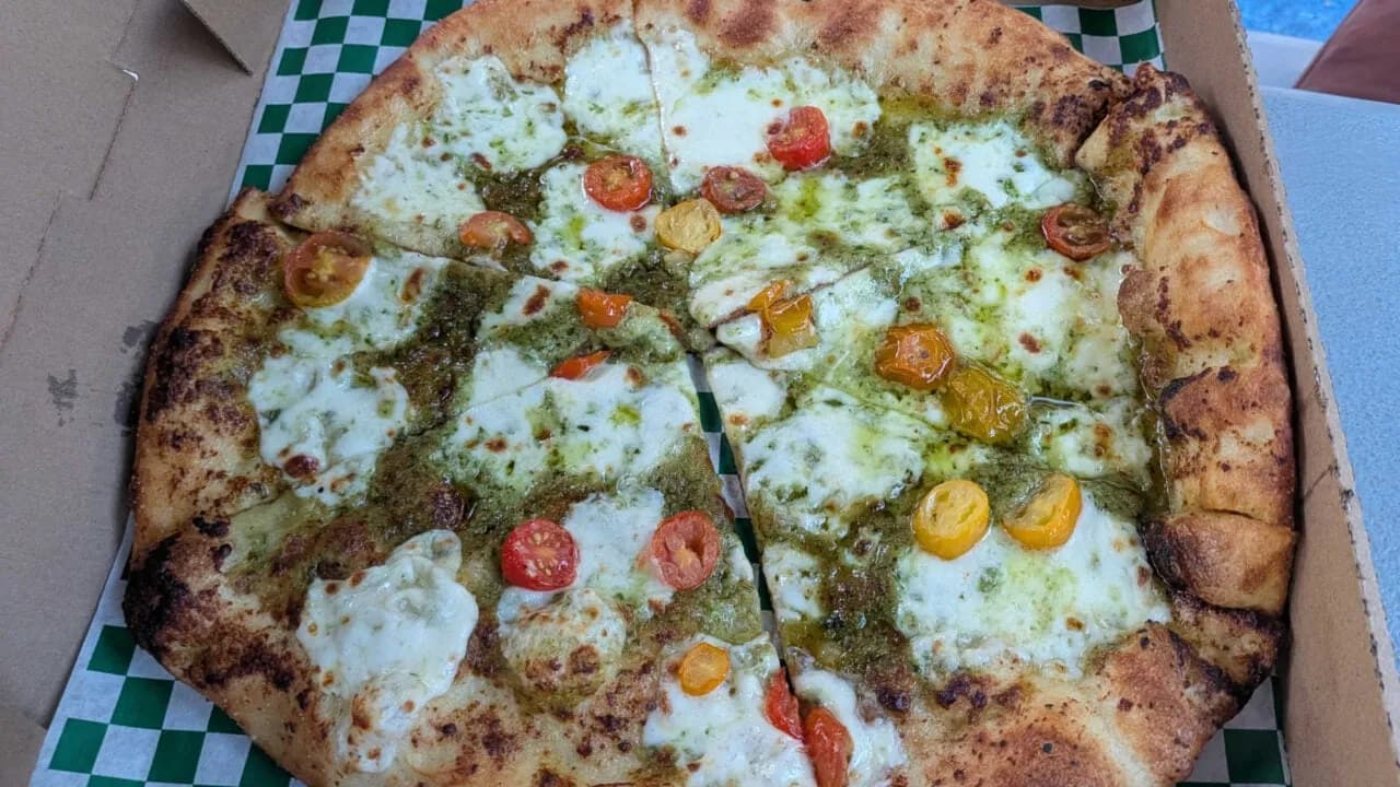Night Elf Pizza And Orc Pizza At Blizzcon 2026: The Kotaku Review