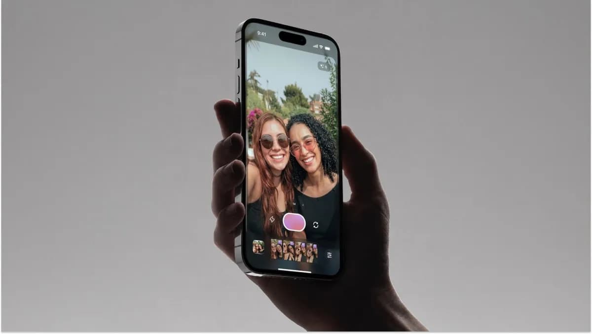 Former TikTok execs built an app that uses AI to teach you how to pose for a photo | TechCrunch