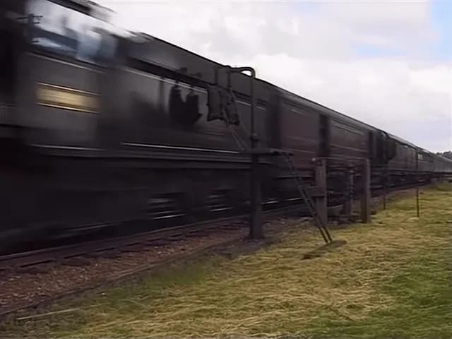 When Mail Was Carried by Train, Carriages Had Equipment That Picked up and Dropped off Mailbags on the Fly Without Needing to Stop