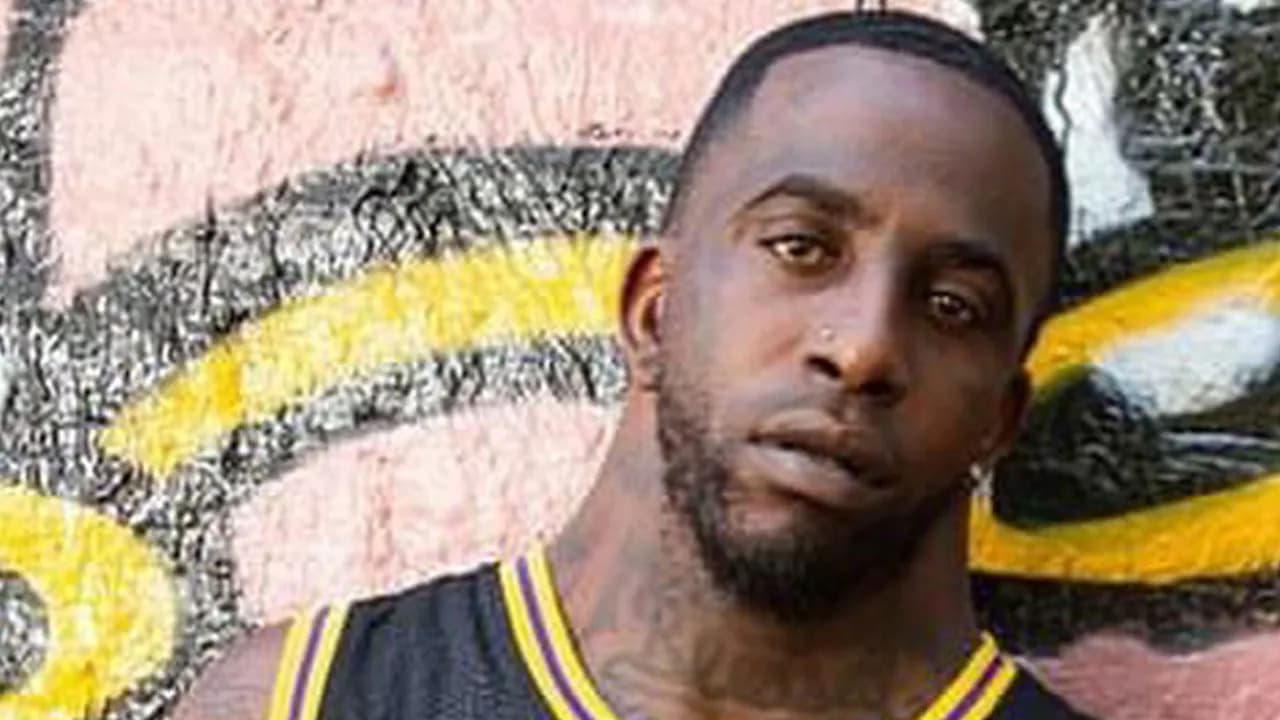 Here’s What Florida “Wide Neck” Man Is Up To Today, 8 Years After His Mugshot Went Viral