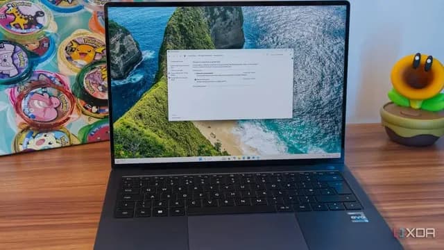Microsoft reportedly showed off an instant-loading File Explorer to Insiders