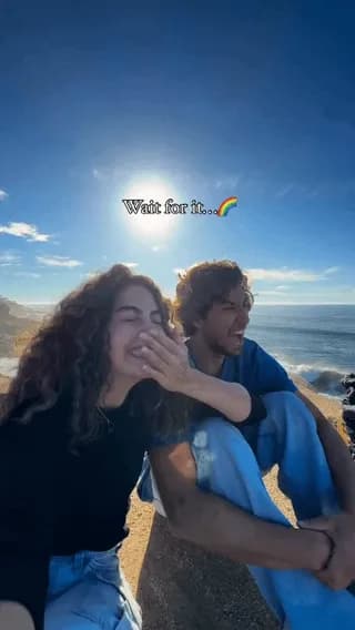 A rainbow in waves ๐๐
