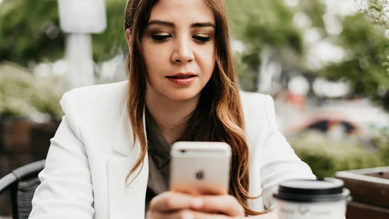 49 Dating Text Screenshots That Are So Cringey You Might Curse The Day You Became Aware