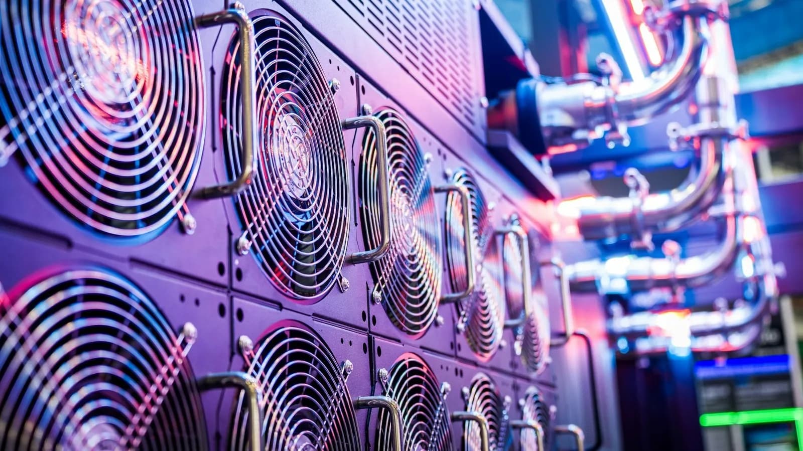 The EU will force data centers to disclose their energy and water use - Engadget