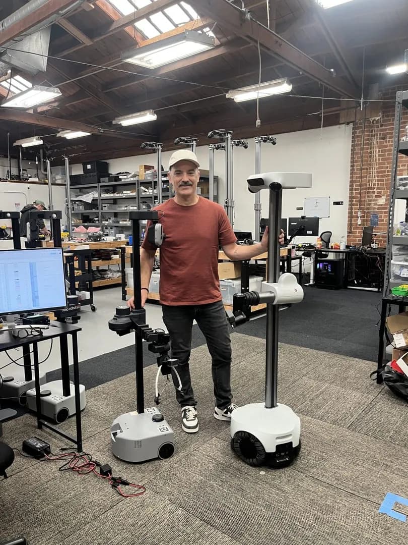 Aaron Edsinger brings Hello Robot’s Stretch 4 to life onstage at Disrupt 2026 | TechCrunch
