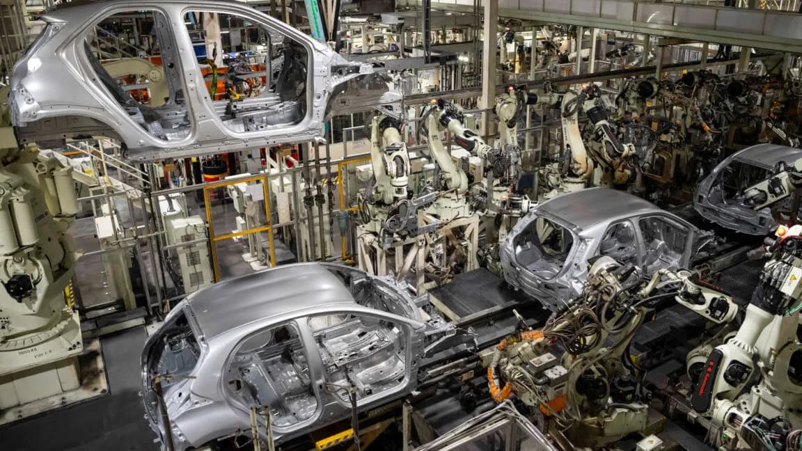 Toyota claims plan for 400,000 factory robots won’t replace human workers