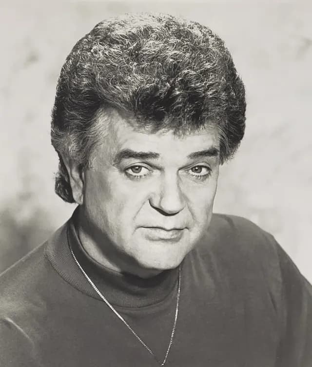 TIL that Conway Twitty, born Harold Lloyd Jenkins, chose his stage name by picking two towns in a map, Conway, AR and Twitty, TX.