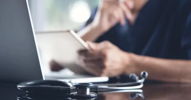 Doctors Using ChatGPT With Patient Records Face HIPAA Privacy Rules