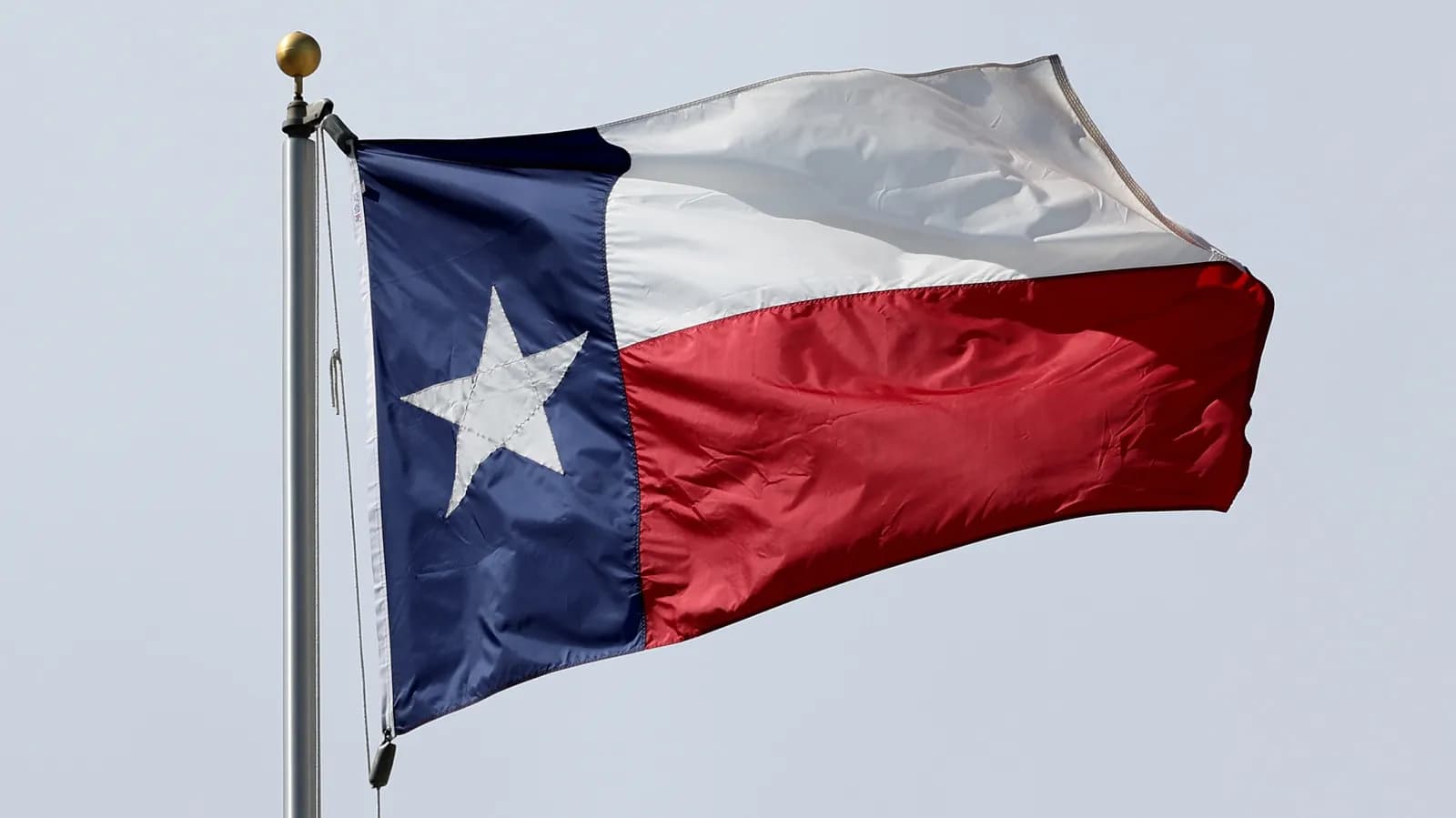 Texas governor orders audit of new data centers after realizing over 400 gigawatts of power is a lot - Engadget