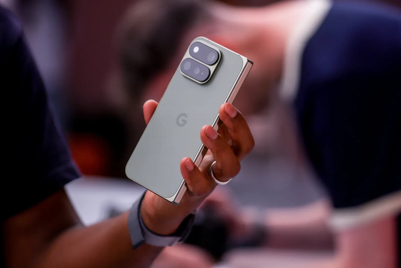 Google’s Pixel 11 can translate American Sign Language into text