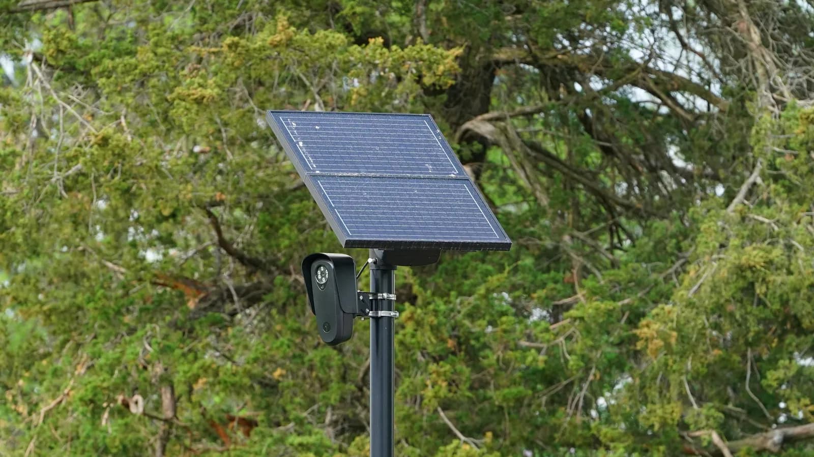 Flock tries to make its cameras harder for cops to misuse - Engadget