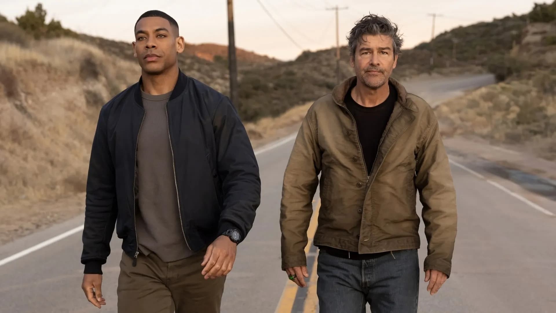 'Lanterns' review: Kyle Chandler and Aaron Pierre shine bright in DC's sci-fi mystery