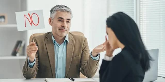 Lower-class employees face greater professional backlash for negotiating their salaries. Study provides evidence that this negotiation gap acts as a double bind that can compound economic disadvantage
