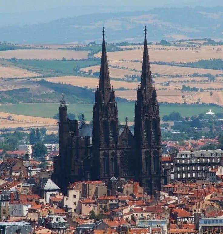 Clermont-Ferrand Cathedral in France is built entirely using dark volcanic lava stone