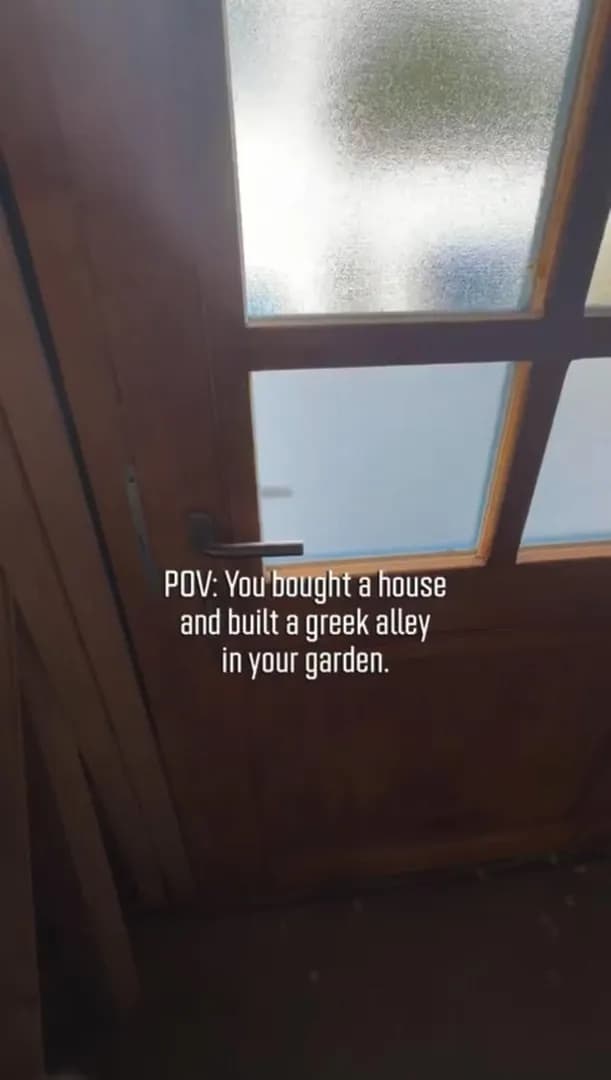 POV: You bought a house and built a greek alley in your garden. 🪴