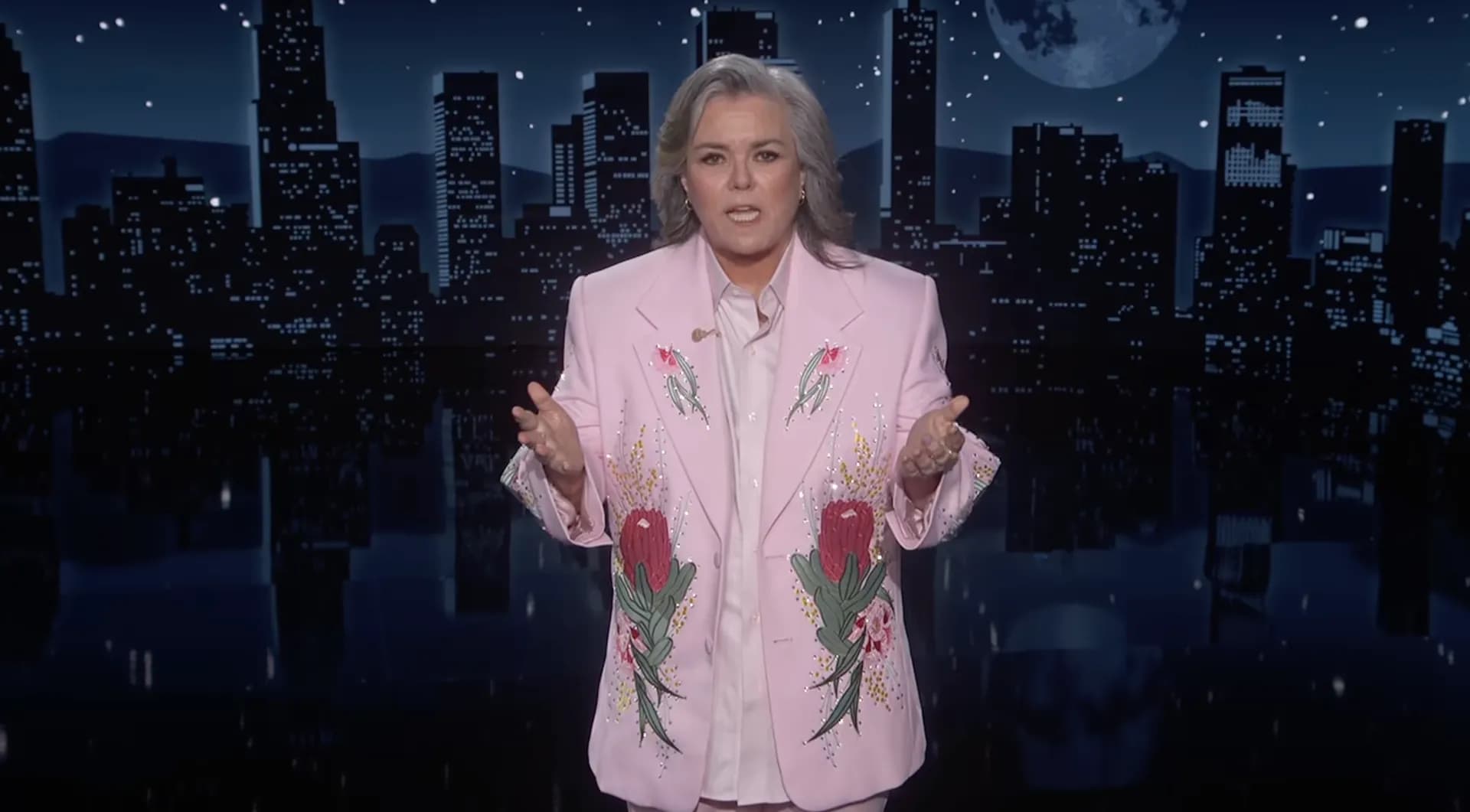 Rosie O'Donnell calls out 'Mango Mussolini' Trump on 'Kimmel'