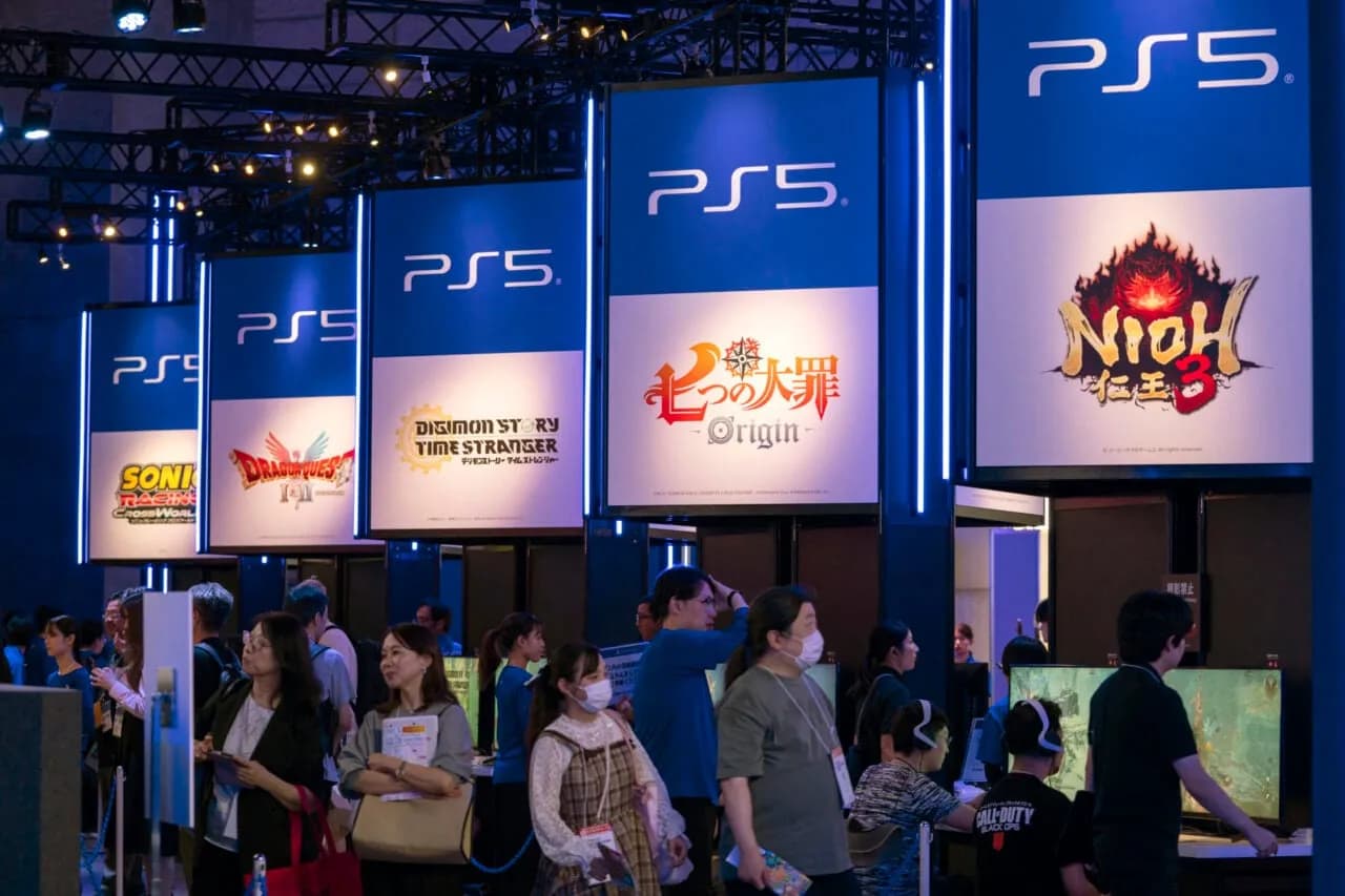 Ex-God Of War Writer Answers Why Japanese Video Game Devs Seem To Keep Their Jobs More - Kotaku
