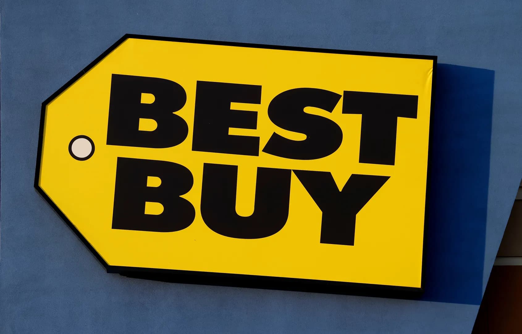 Best Buy 60th anniversary: $100 gift card for $60 on Aug. 22