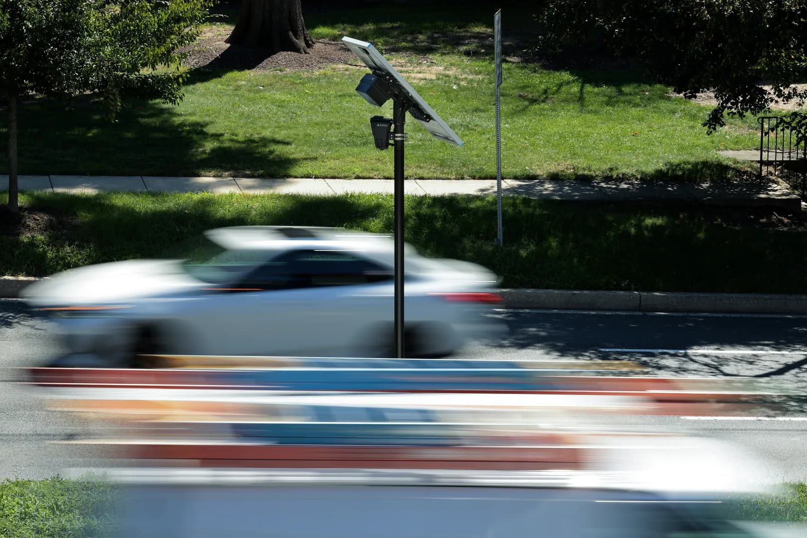 New vehicle wraps claim to block surveillance, including Flock cameras