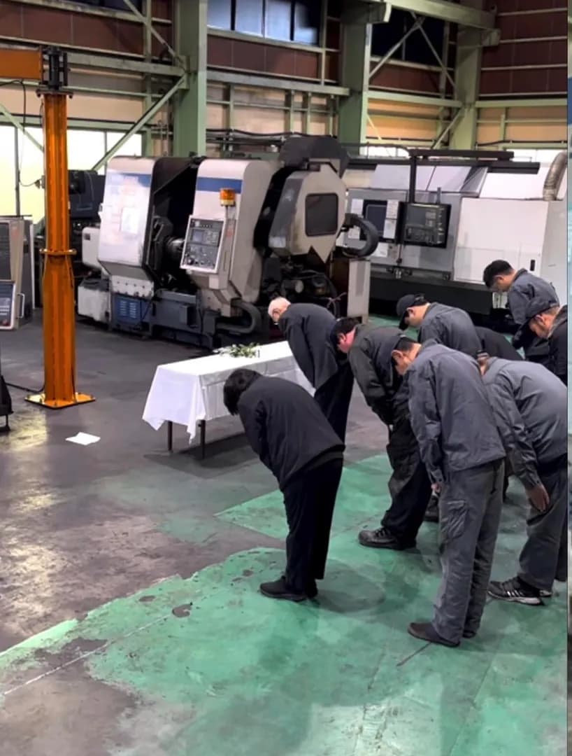 In Japan, saying goodbye to an old machine can sometimes be treated as more than simply replacing outdated equipment. In this factory, a 92-year-old former factory manager performed a traditional puri