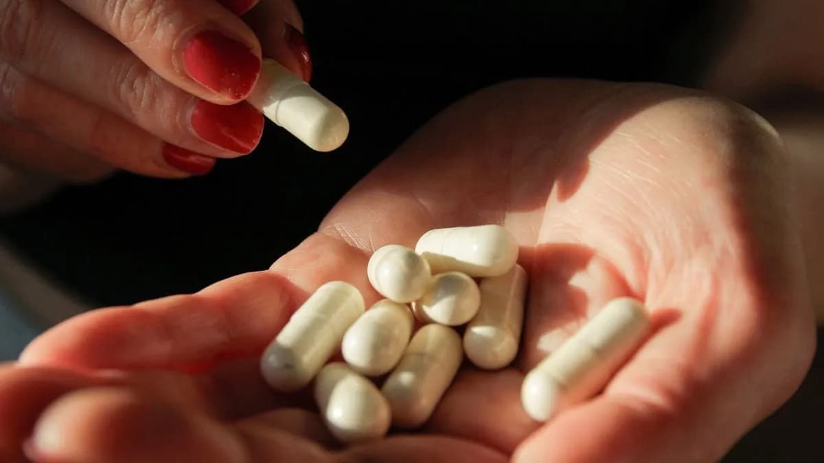 Should We All Be Taking Probiotics Daily? An Expert Weighs in