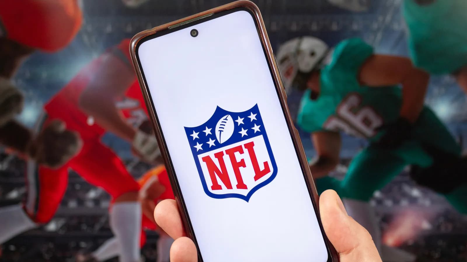 The cheapest NFL streaming options to stay locked in all season - Engadget