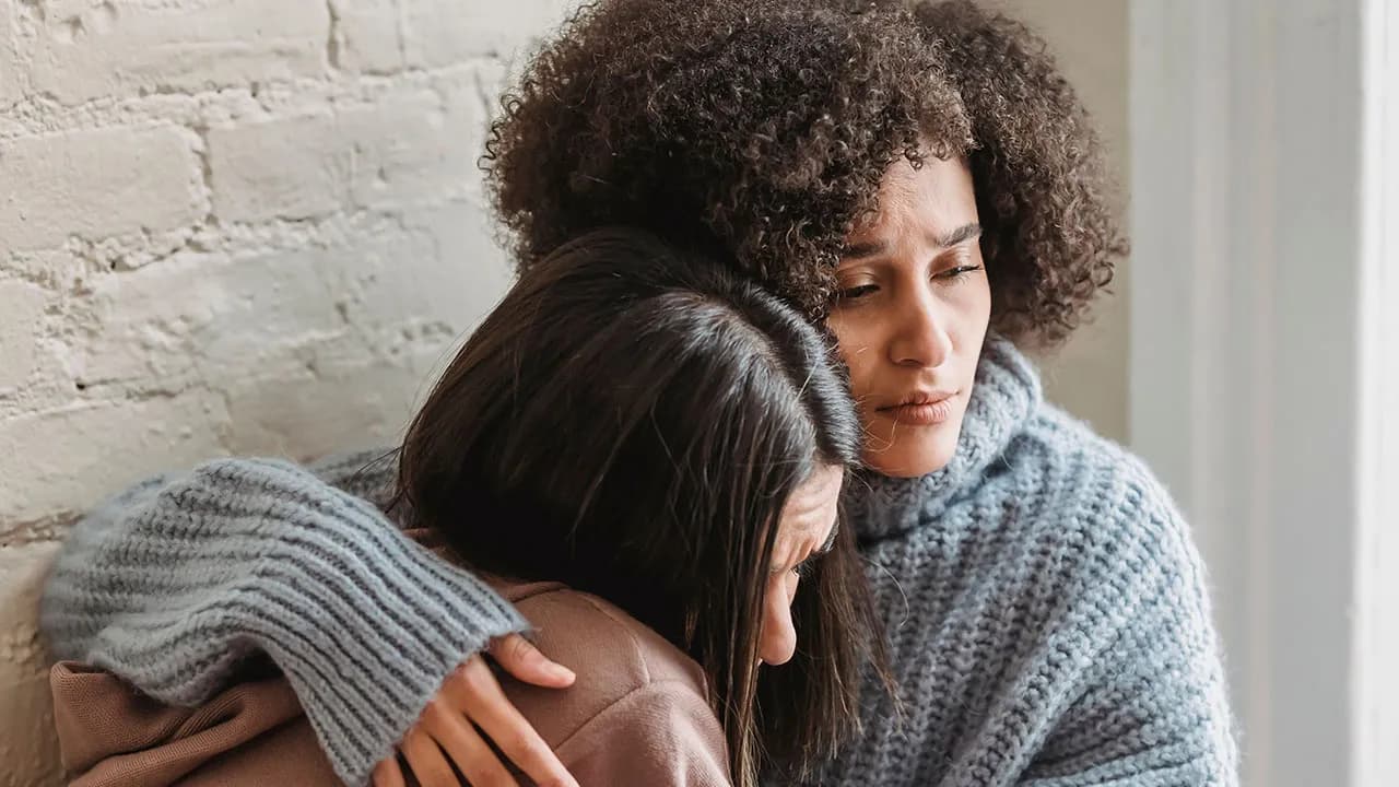 Woman Snaps At Bestie Over Her “Crusty” Cheating Husband, Refuses To Hear Another Word