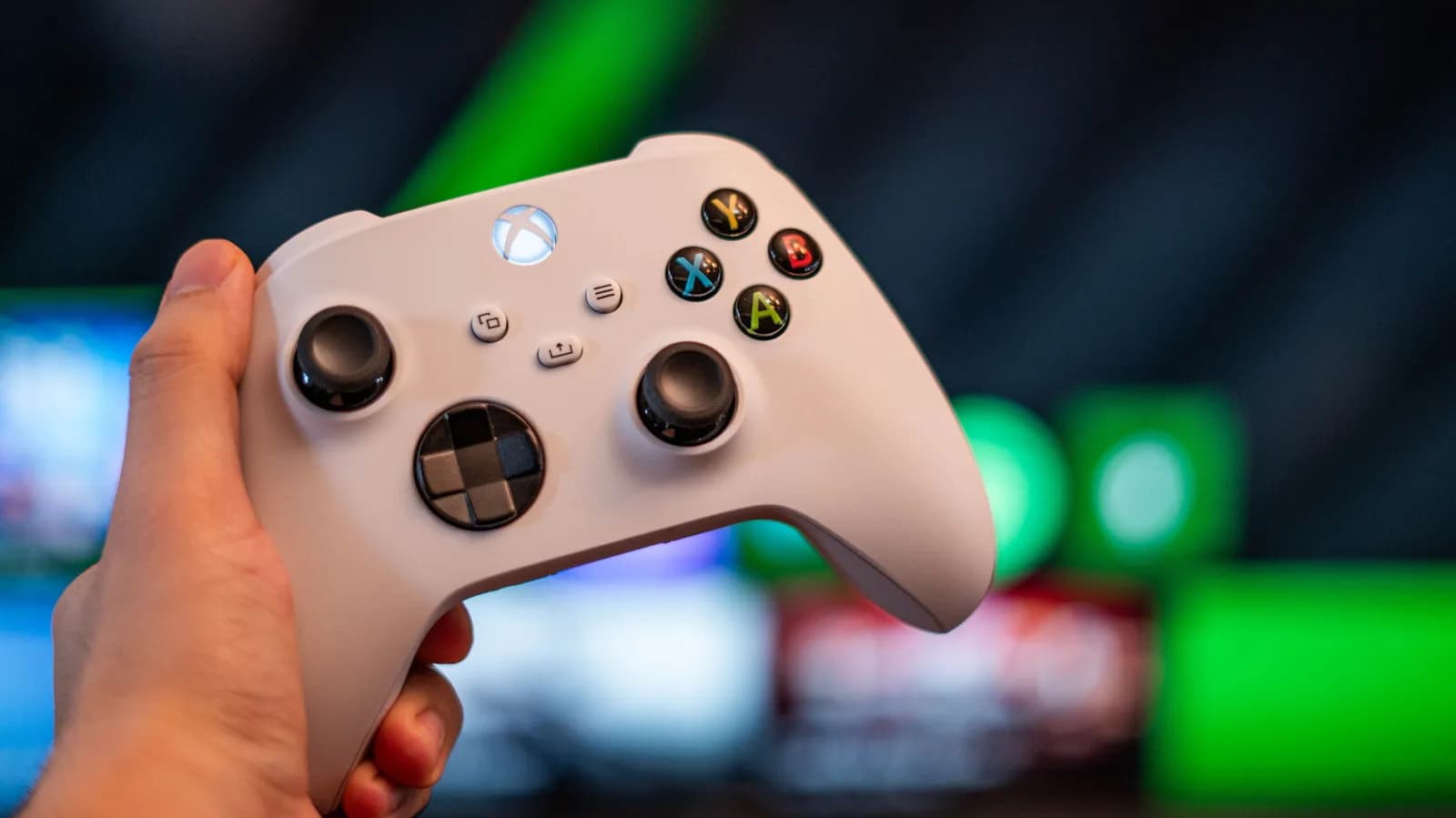 Stop replacing the batteries in your Xbox controller – Do this instead - Engadget