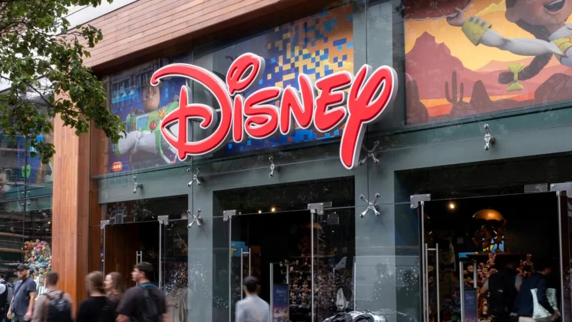 Trump admin fights ABC lawsuit as watchdogs worry Disney will settle with FCC