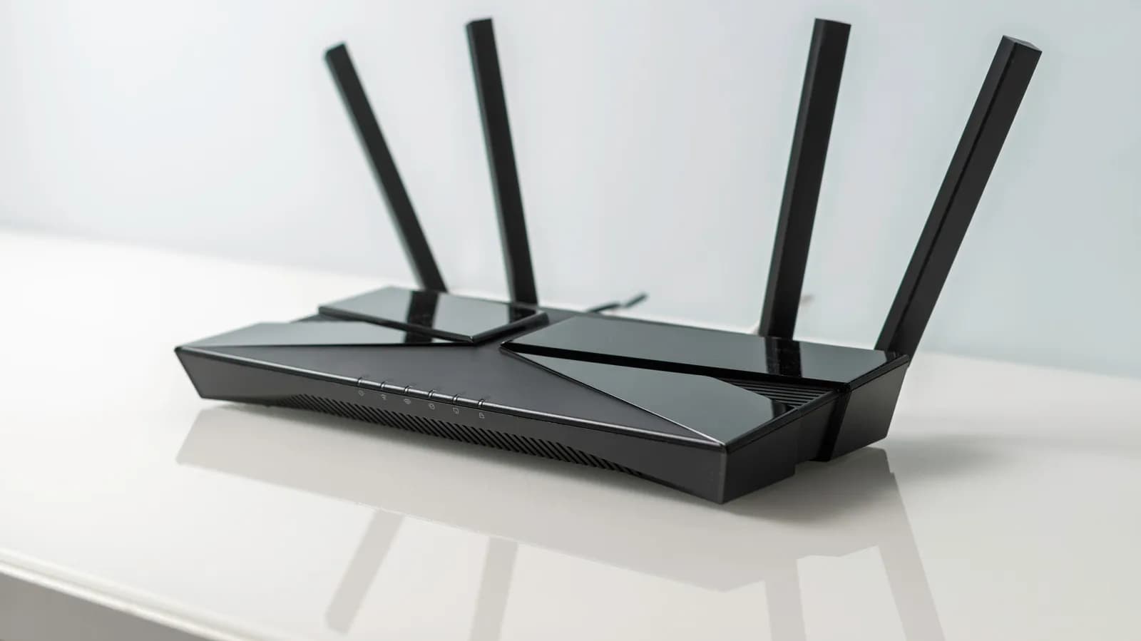 Dual-band vs. tri-band routers: What