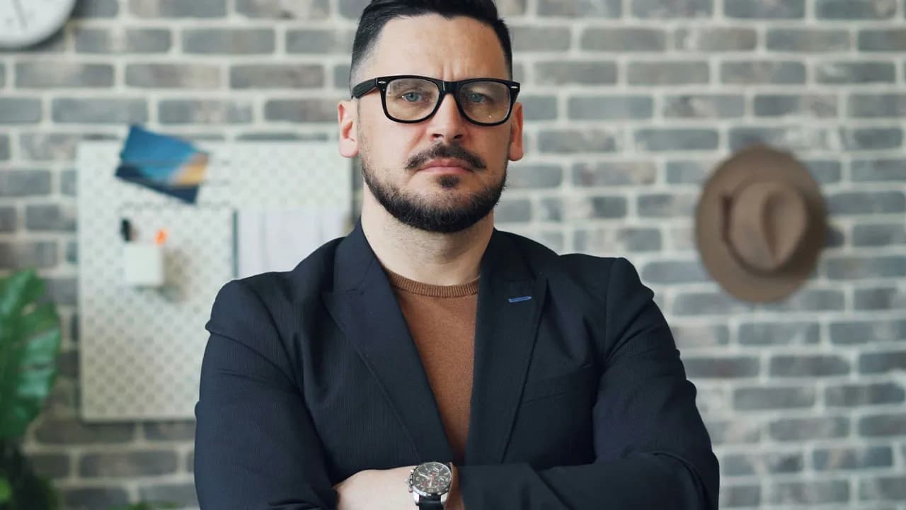 Supervisor Says Follow Machine Repairs By The Book, Regrets It As Employee Complies Maliciously