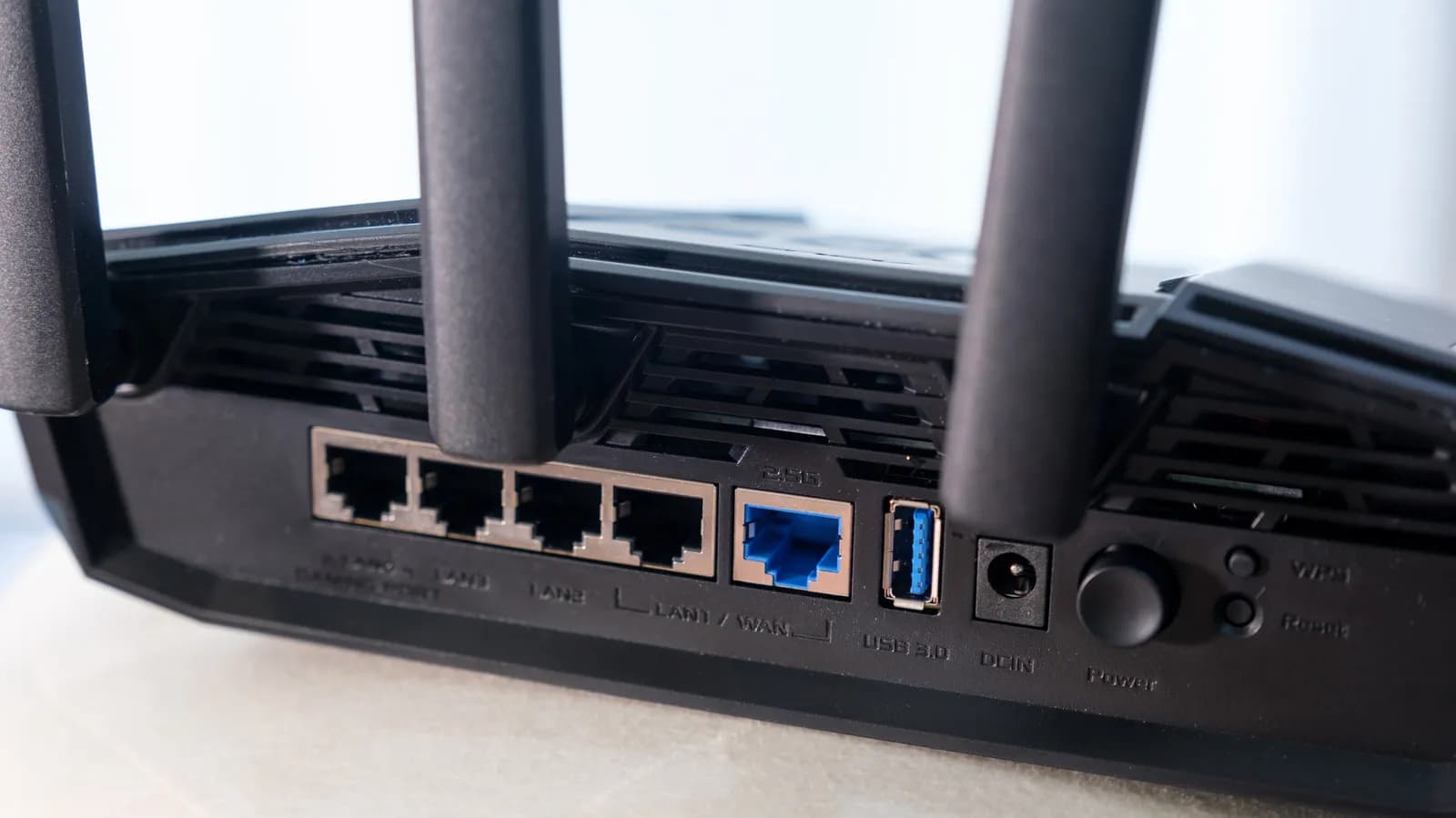 What is a dual-band router and why is it important for good Wi-Fi? - Engadget