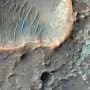 Tiny salt crevices could act as miniature 'Greenhouses' for Martian microbes