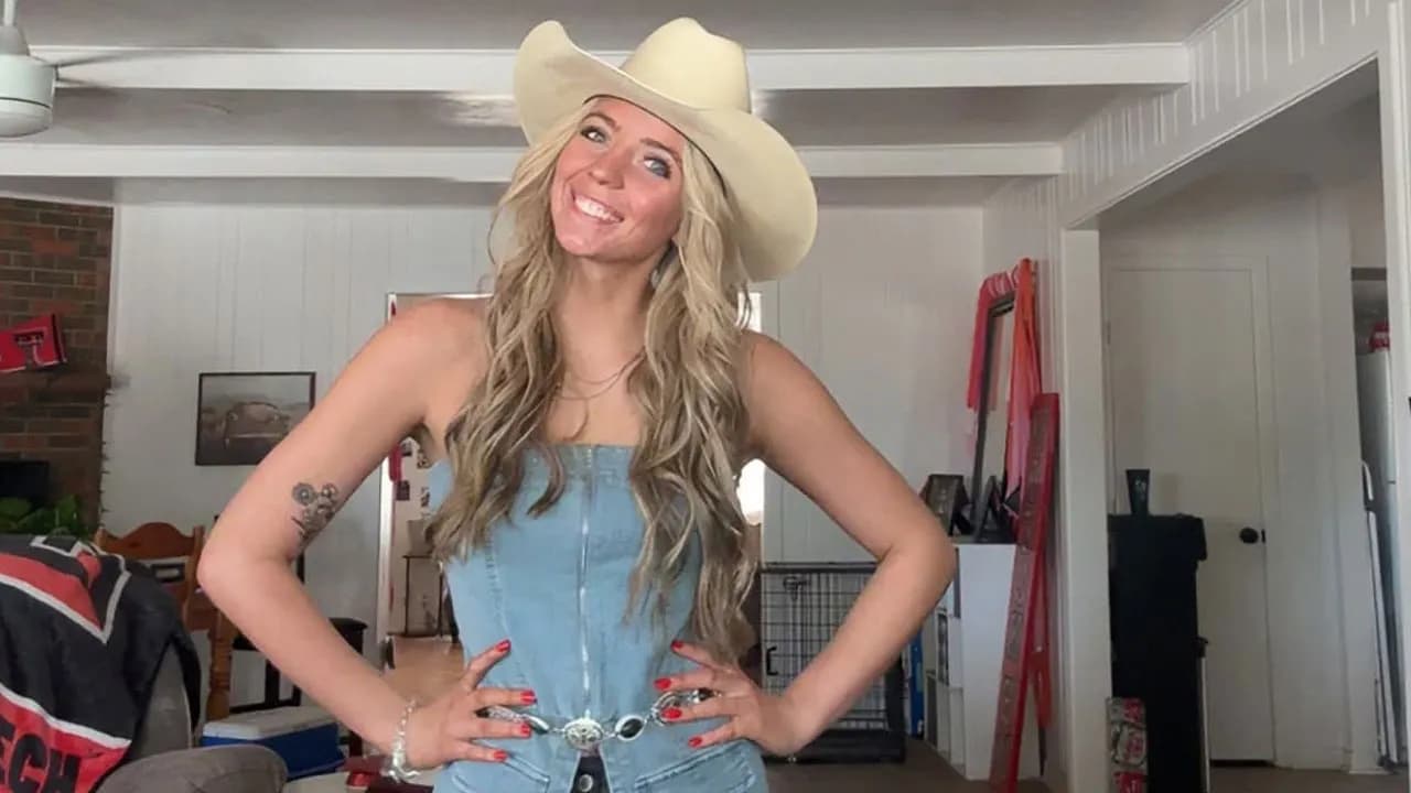 62 People Who Know They Look MAGA And Find The Whole Thing Pretty Funny