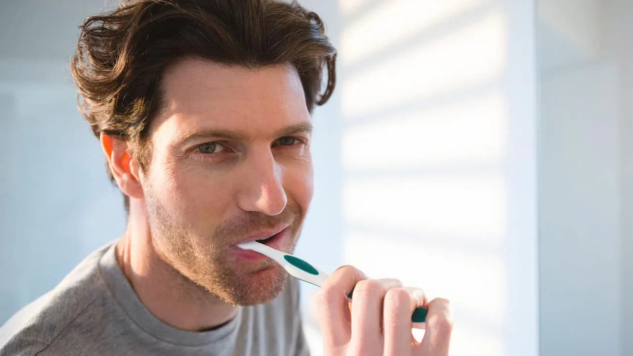 Questionable Habits: 48 People Who Discovered Unpleasant Partner Behaviors