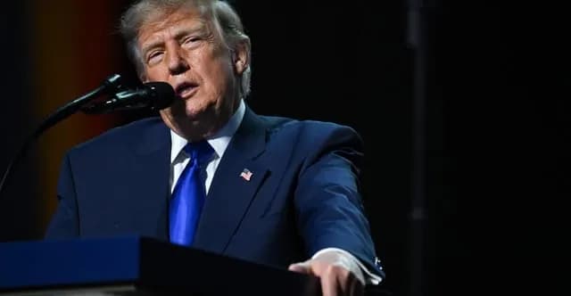 The White House calls Truth Social the ‘most powerful and popular’ social media platform / YouTube and Facebook are the world’s most popular platforms with billions of active users, while Truth Social