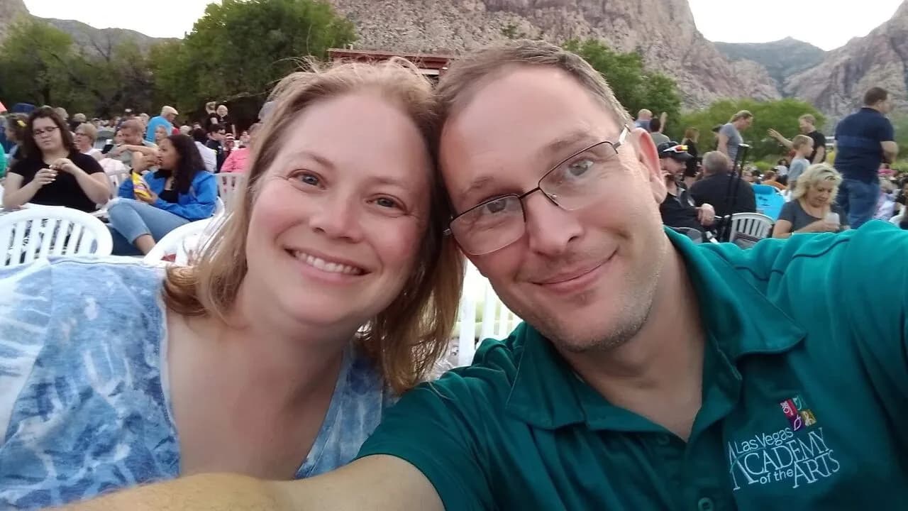 Woman Says She’s “Prettier Than Your Wife,” Accidentally Creates A Massive Wife Appreciation Thread