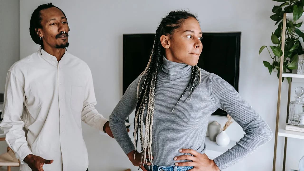 Guy Doesnât Say âI Love Youâ Once In 5 Years, GF Hurt As He Admits He Wonât Marry Her