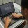 Workplace AI adoption remains slow, informal and uneven, survey finds