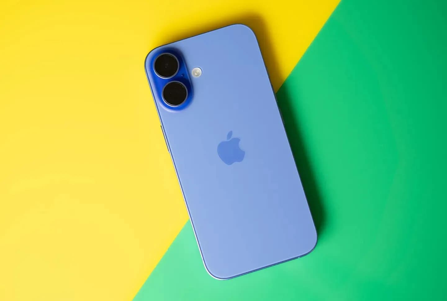 iPhone owners can now submit a claim in Apple’s $250 million Siri AI lawsuit